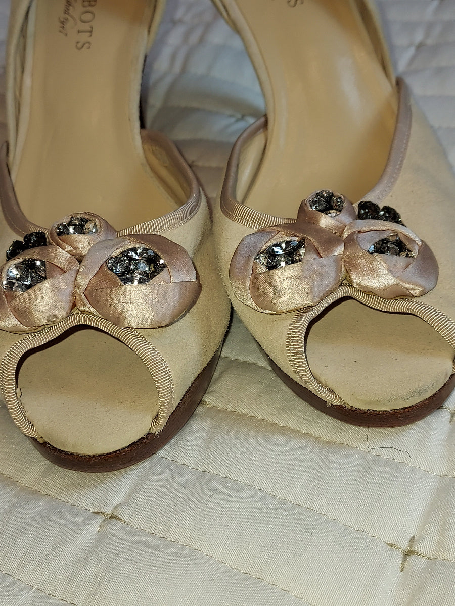 Talbots Suede Heels - Size 9.5 Talbots Suede Heels - Size 9.5