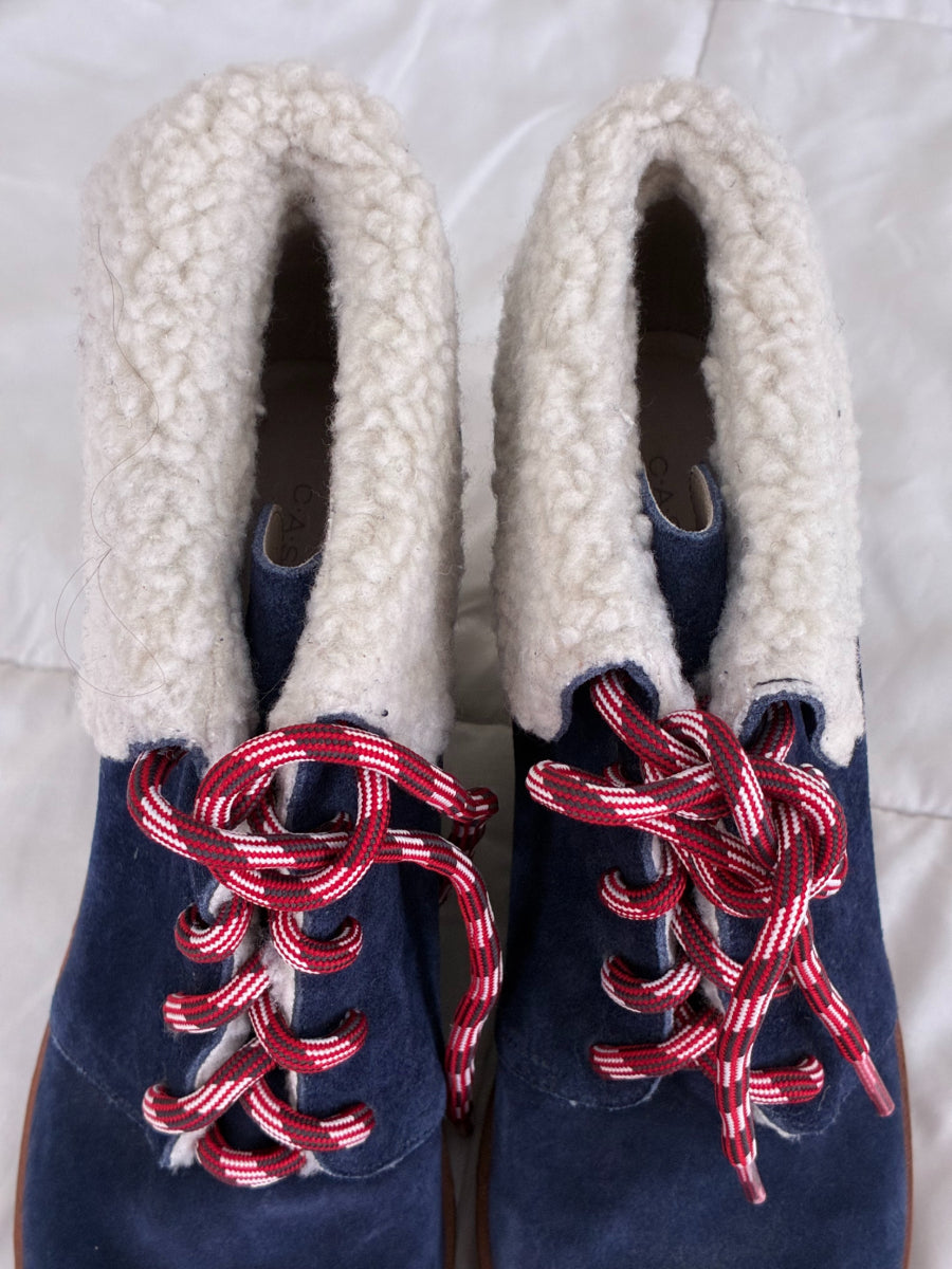 Caslon - Size 9 Caslon - Size 9