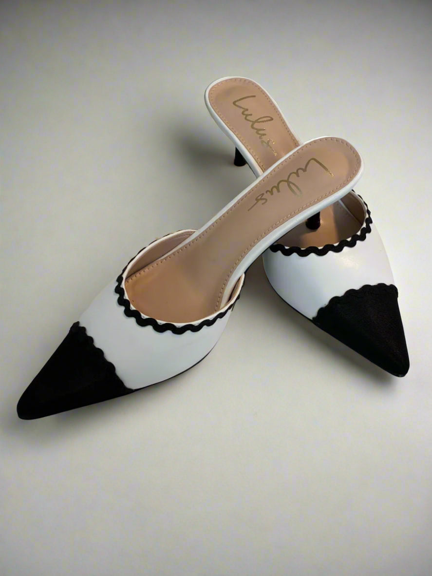 Lulu Slip On - Size 7.5 Lulu Slip On - Size 7.5