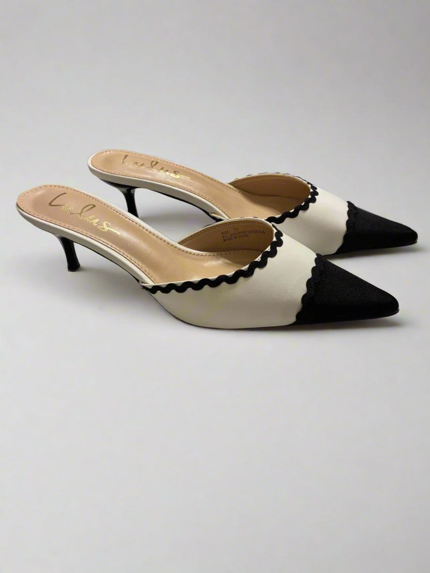 Lulu Slip On - Size 7.5 Lulu Slip On - Size 7.5