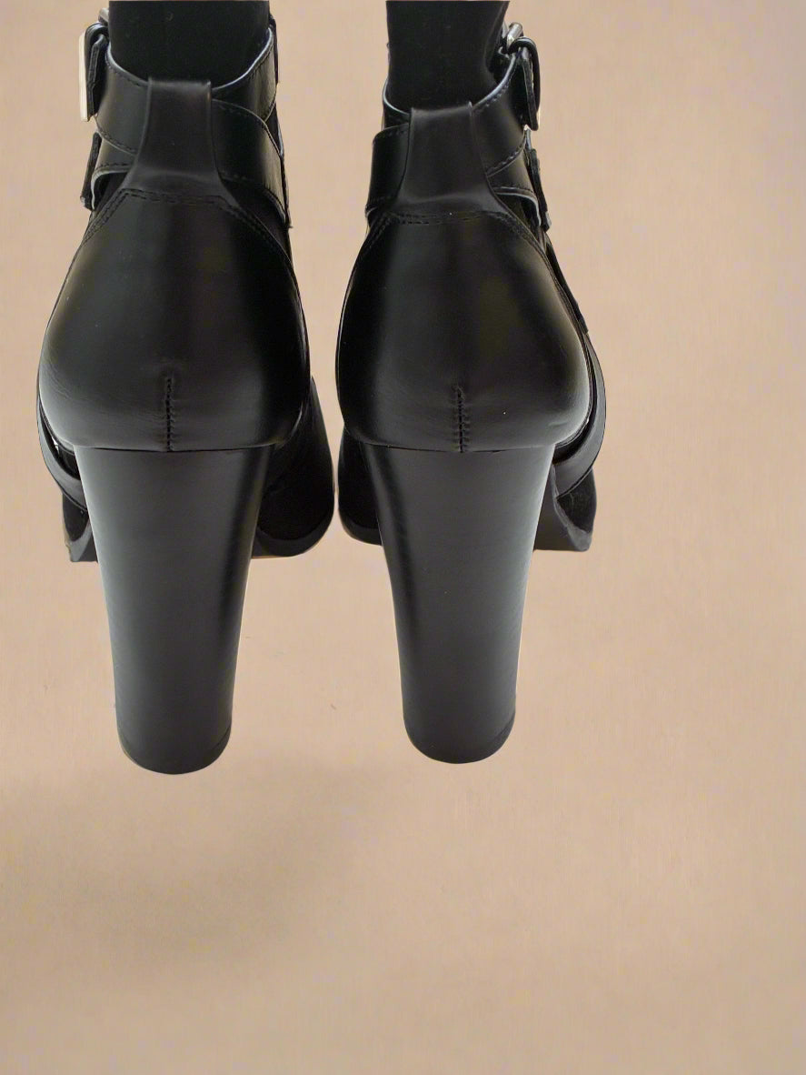 Just Fab Ankle Boots - Size 9 Just Fab Ankle Boots - Size 9