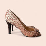 Etienne Aigner - Size 8