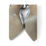 Vince Camuto - Size 9