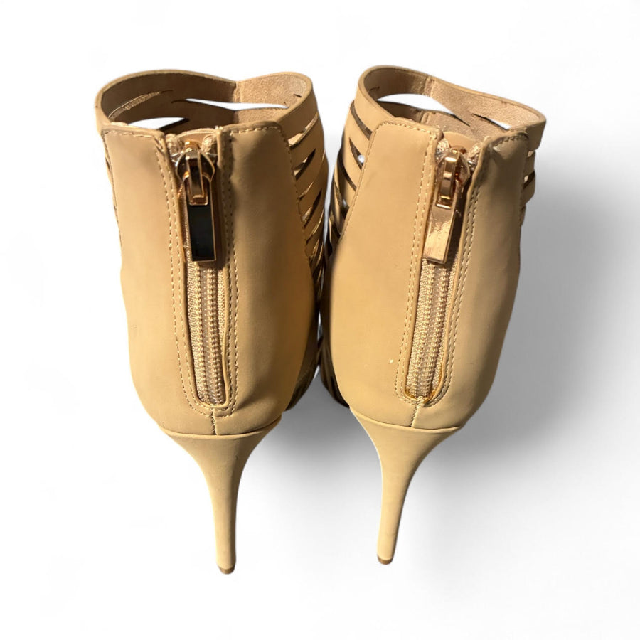 Anne Michelle Heels - Size 10 Anne Michelle Heels - Size 10