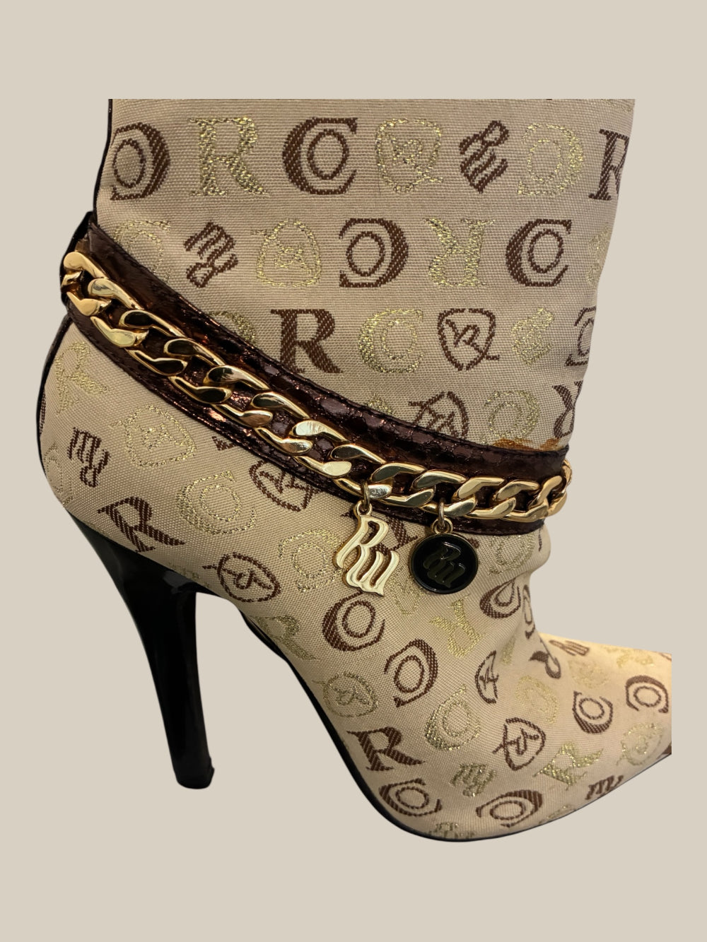 Roca Wear Boots - Size 7 Roca Wear Boots - Size 7