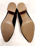 Hush Puppies - Size 9.5