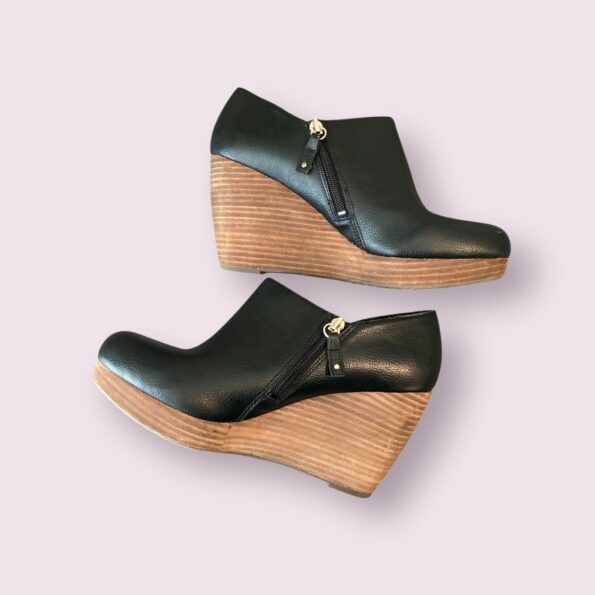 Dr Scholls Wedge Shoe – Size 10