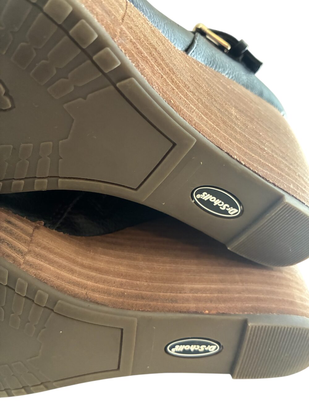 Dr Scholls Wedge Shoe – Size 10