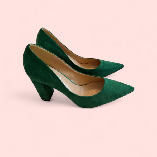 Joy in Love  Green Slip on Heel – Size 7.5