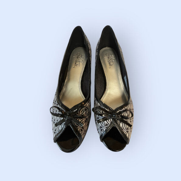 Life Stride Ladies Shoes - Size 7
