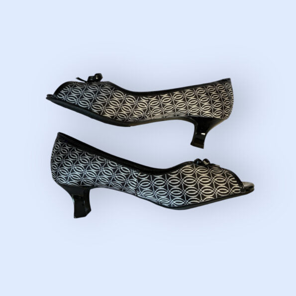 Life Stride Ladies Shoes - Size 7