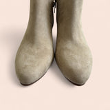 Old Navy - Size 7